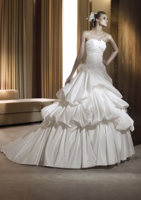 Pronovias